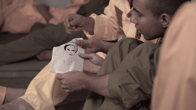 پرونده:گلدوزی1.png